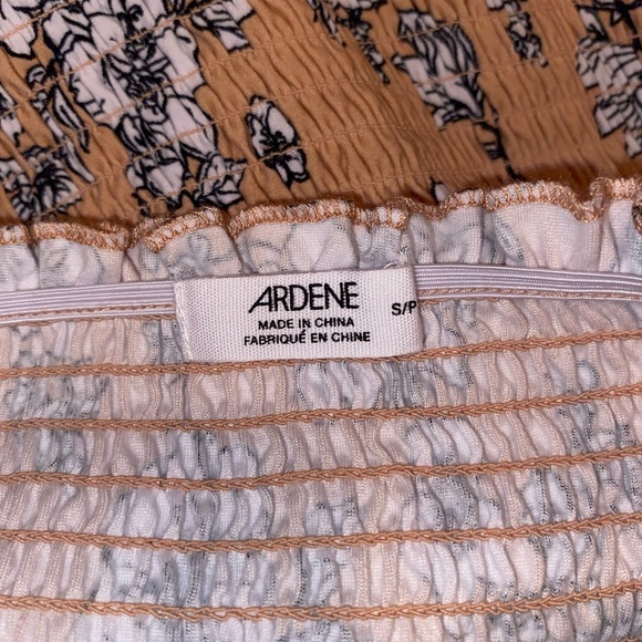 Floral Off-Shoulder Maxi Dress - Picture 4 of 4